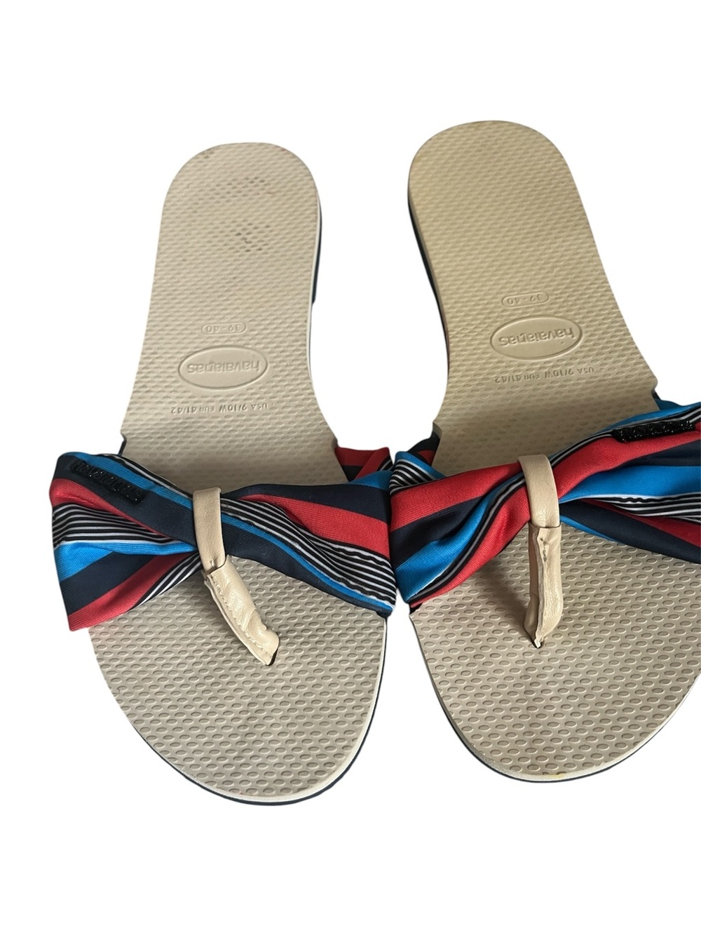 Havaianas 39-40 red white and blue flip flops, women’s size 8.5-9.5